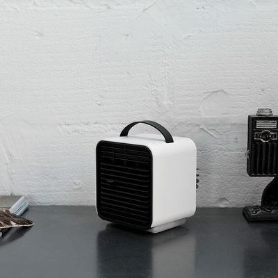 باتری فن کولر دستی قابل شارژ 150 میلی لیتری فن کولر اسپری آب