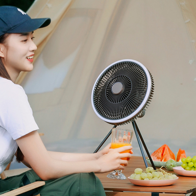فن کمپینگ شارژی سه پایه باتری 1000 میلی آمپر ساعتی کنترل از راه دور بی سیم با نور LED